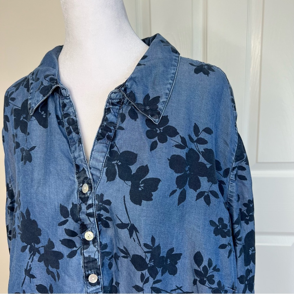 J. Jill denim blue popover top - Picture 7 of 11